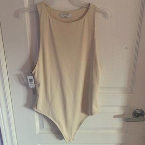 Babaton Contour '90s Bodysuit